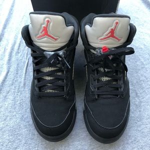 Nike x Air Jordan V ‘OG Metallic’ 2016